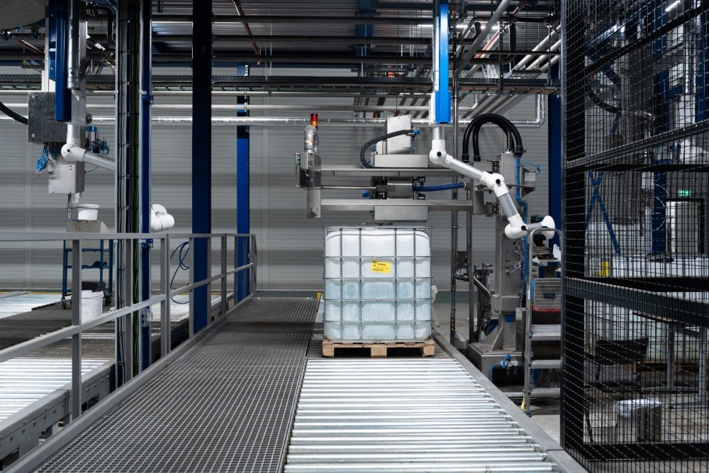 Robbe Industries tekent voor acht afvullijnen bij SABA (met video) featured image